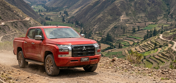 interna-caracteristicas-L200 Cuáles son las principales características de una pick up