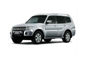 montero plateado mitsubishi motors