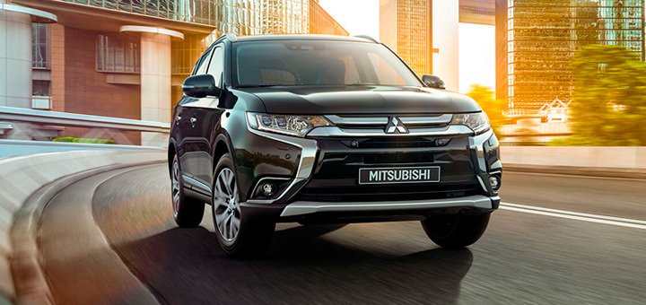 Mitsubishi-Outlander-mejores-camionetas-familiares 