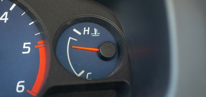 Agacharse querido reservorio 4 señales de fallas en el termostato de un auto