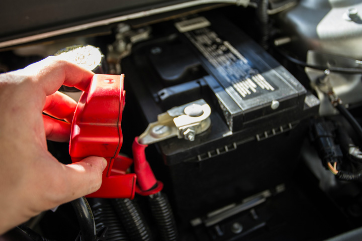 batería-auto-fugas-destacada 