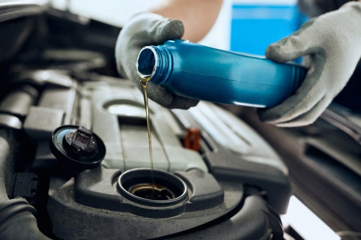Qué aceite lleva mi coche y cuándo cambiar el aceite del coche?