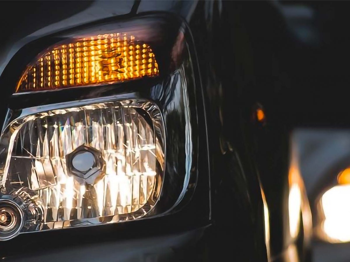 Cómo reparar los problemas de las luces intermitentes?